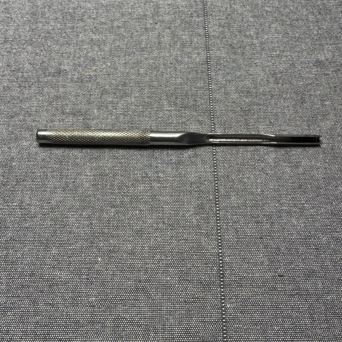 Utensile punzone cavo acciaio
